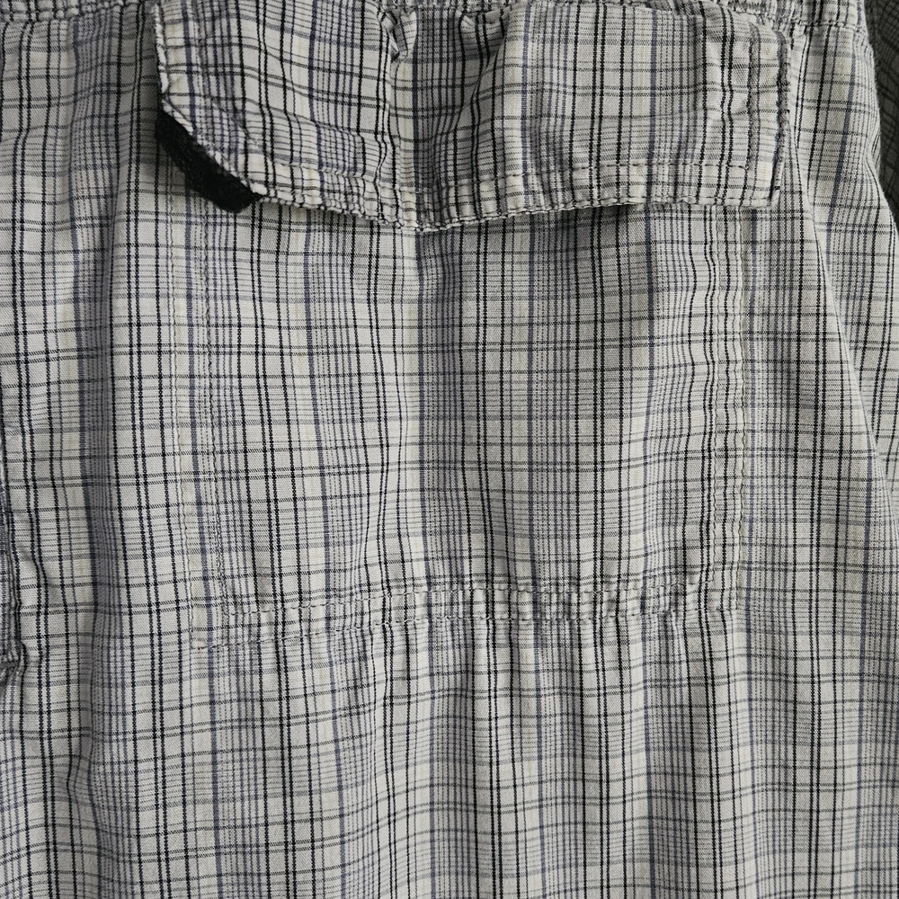 WRANGLER Button Down Casual Shirt Wrangler Gray Plaid Men's Shirt - Picture 9 of 11